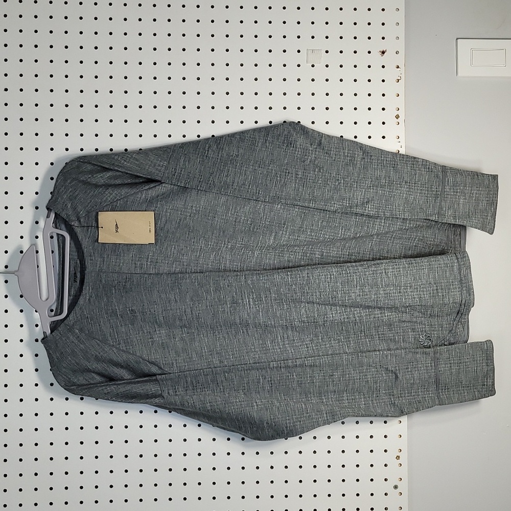Nike Yoga Dri-Fit Yoga Move to Zero Training Top Thumbholes Grey Men's NWT